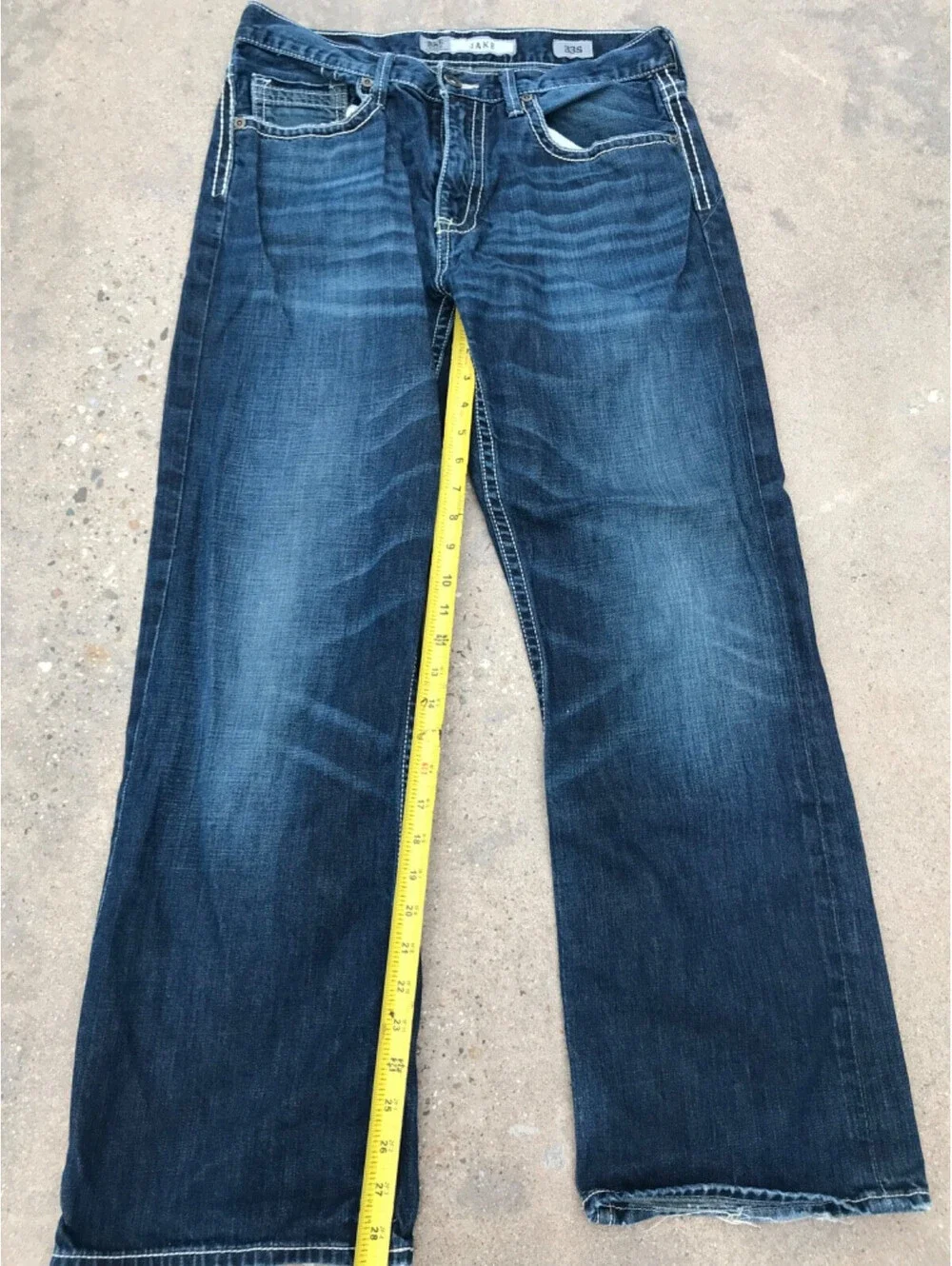BKE Jake Denim Blue Jeans Mens 33S Straight Leg Dark Wash Lite Fading on Thighs